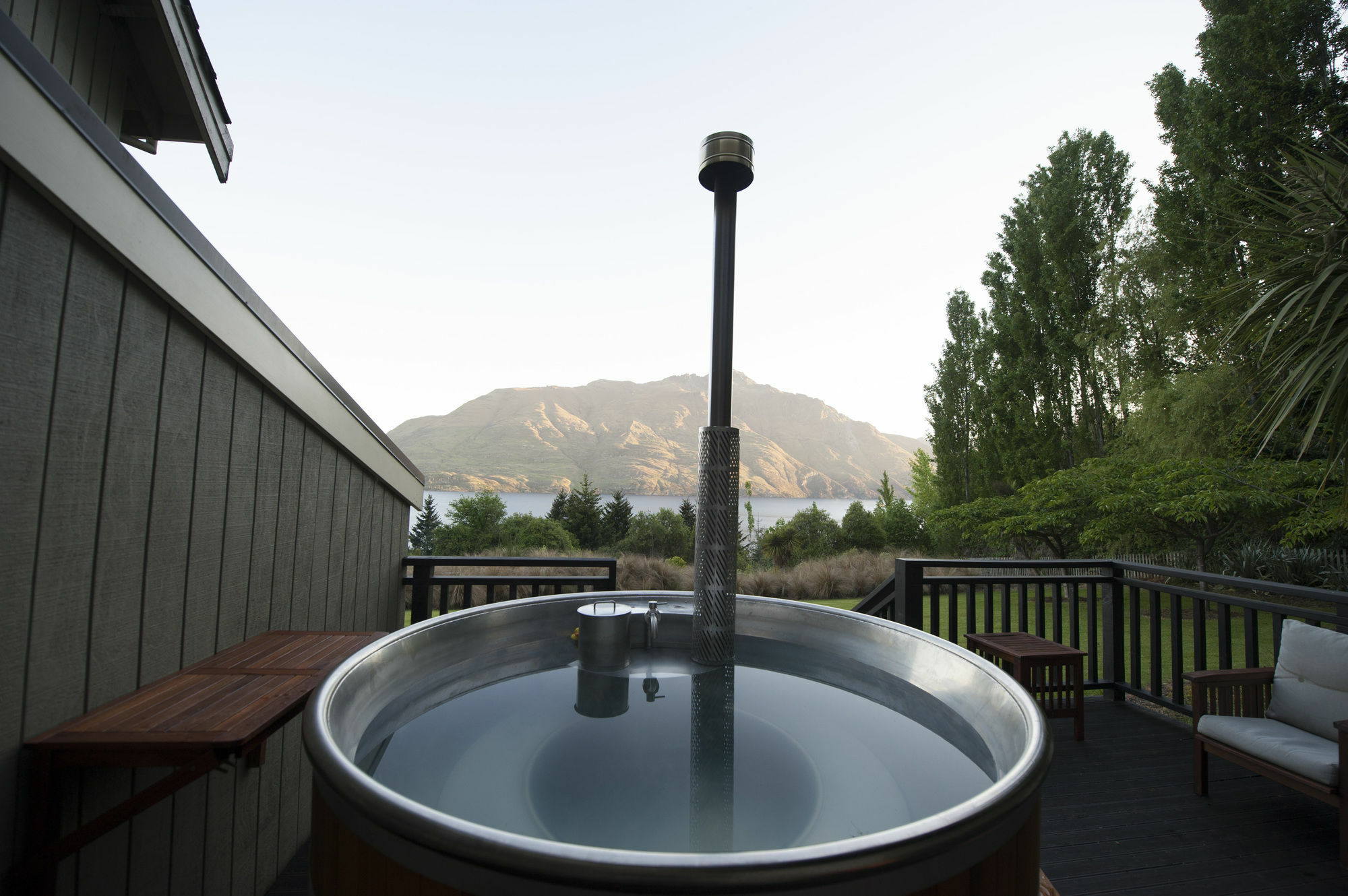 Hidden Lodge Queenstown Exteriör bild